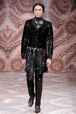 Alexander McQueen / - 2010-2011